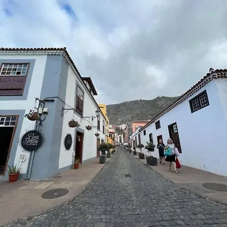 Altamira Apartment-vista Gomera-playa Del Duque * アデヘ